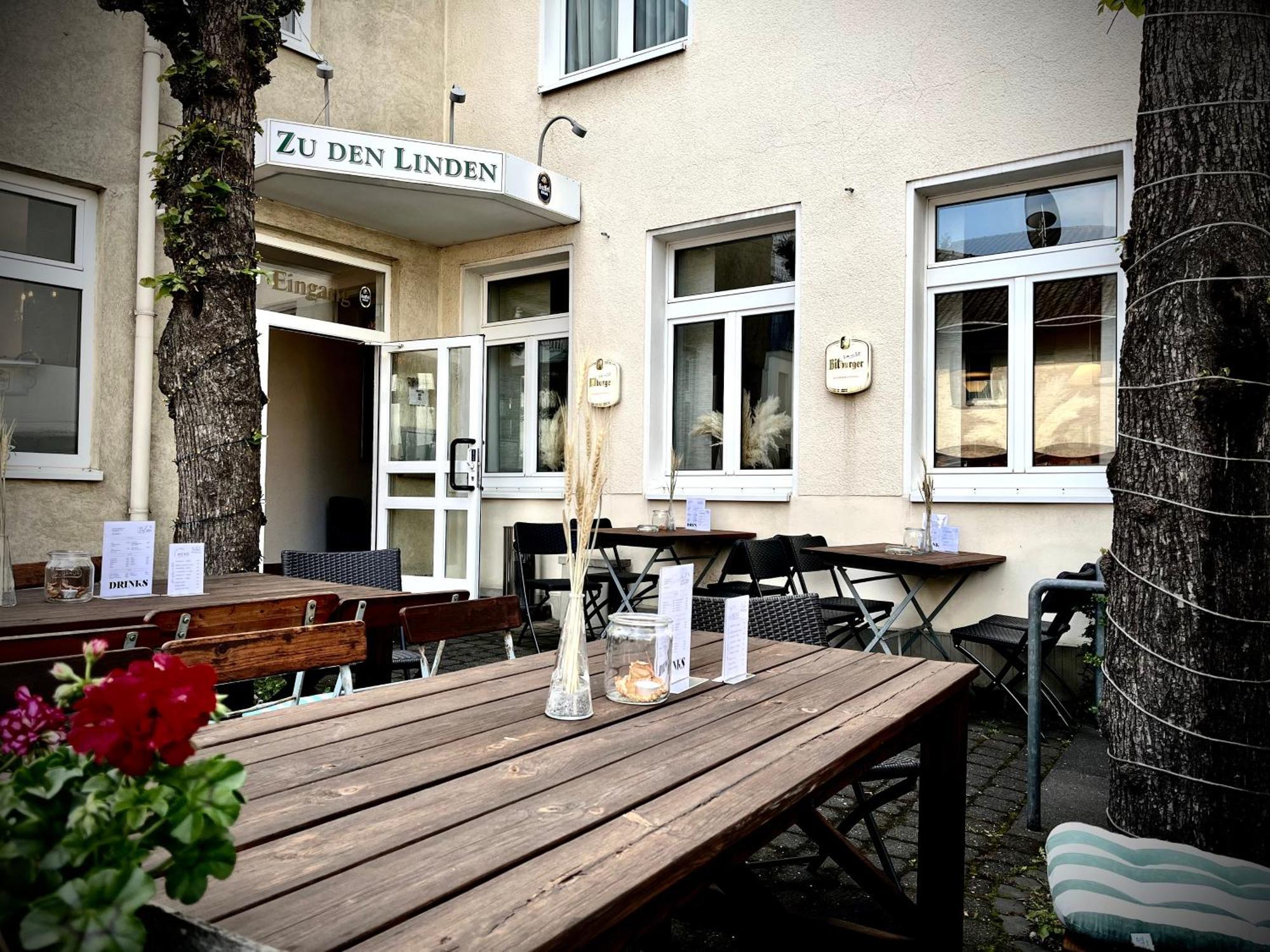 Hotel Zu Den Linden Wachtberg Exterior foto